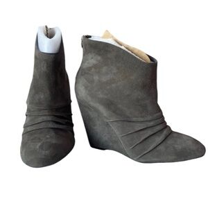 BCBGeneration Grey Suede Wedged Boots size 8.5